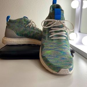 Adidas ultra boosts mid